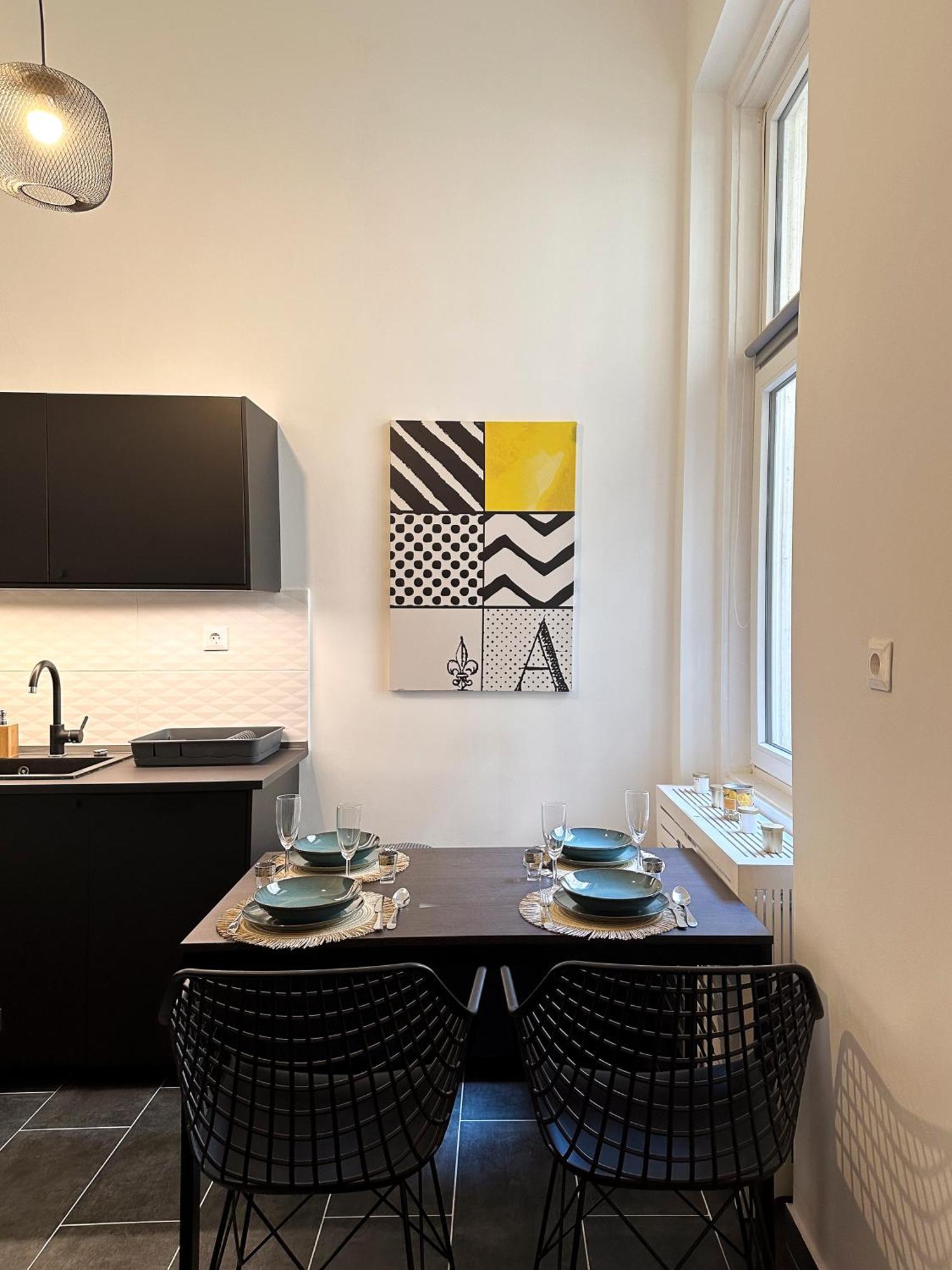 R&R Central Apartment บูดาเปสต์ ภายนอก รูปภาพ